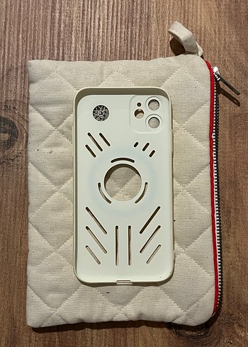 iPhone 11 Telefon Kılıfı (beyaz) - Görsel 2