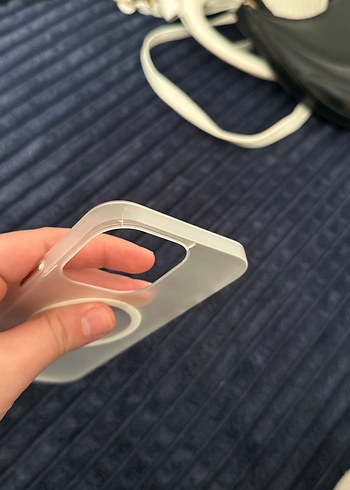 Şeffaf Beyaz Street Wear Telefon Kılıfı 14 Pro max - Görsel 3