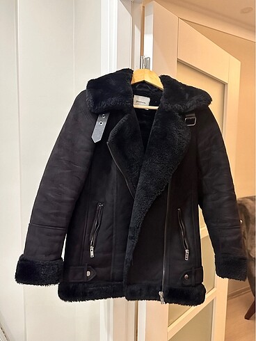 Stradivarius biker mont