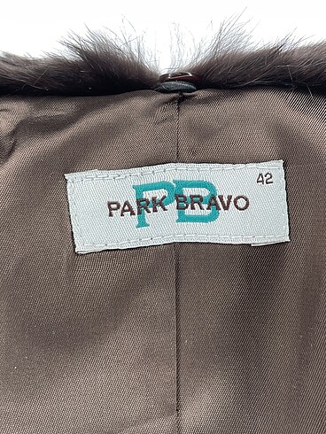 42 Beden kahverengi Renk Park Bravo Ceket %70 İndirimli.