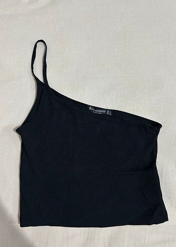 Siyah Asimetrik Tek Askılı Crop Top stradivarius