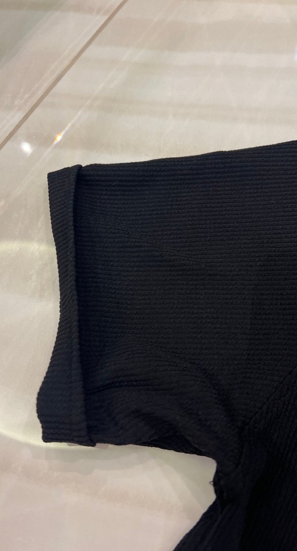 Düğmeli Siyah Erkek Gömlek - Görsel 2