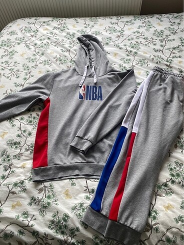 NBA eşofman takımı