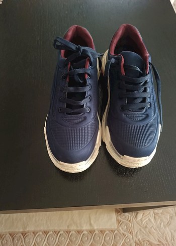 Lacivert Kadın Spor Ayakkabı Elastik Bağcıklı