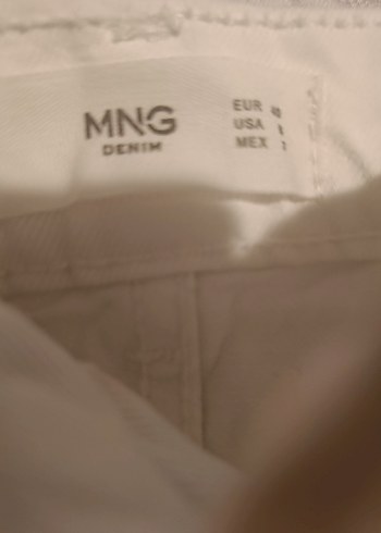 Mango Beyaz mom kot pantolon