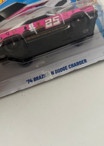 Hot Wheels 74 Dodge Charger Pembe Oyuncak Araba - Görsel 2