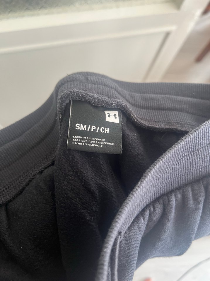 Under Armour Siyah Eşofman Altı - Görsel 4