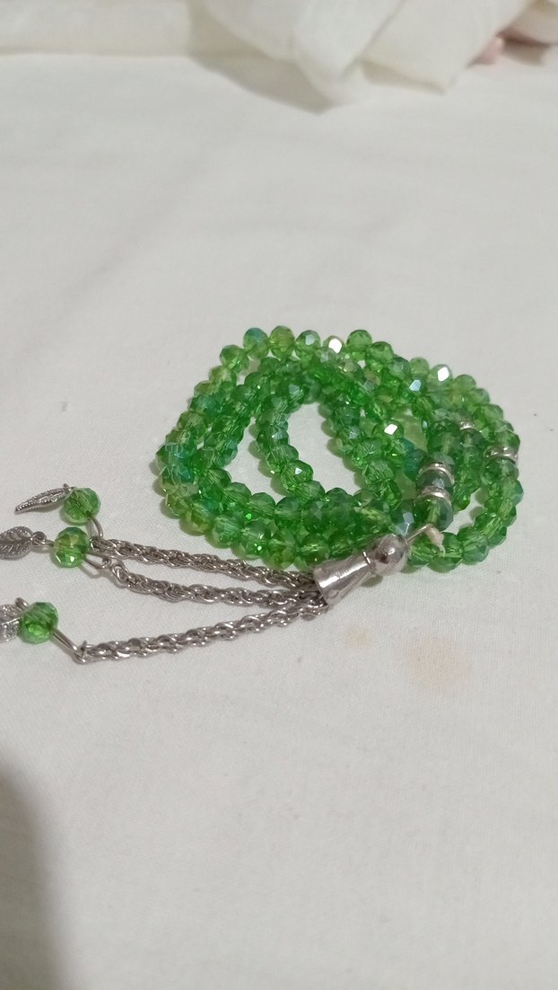 Yeşil kristal tesbih bayan - Görsel 2