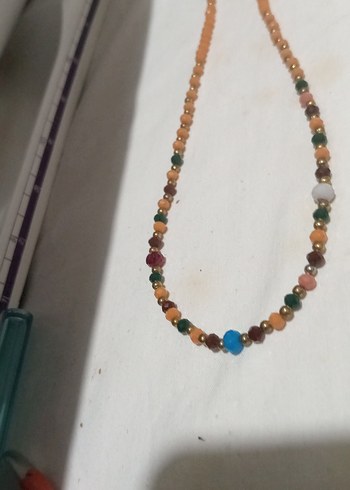 kristal boncuklardan tasarlanmış zarif kolye - Görsel 4