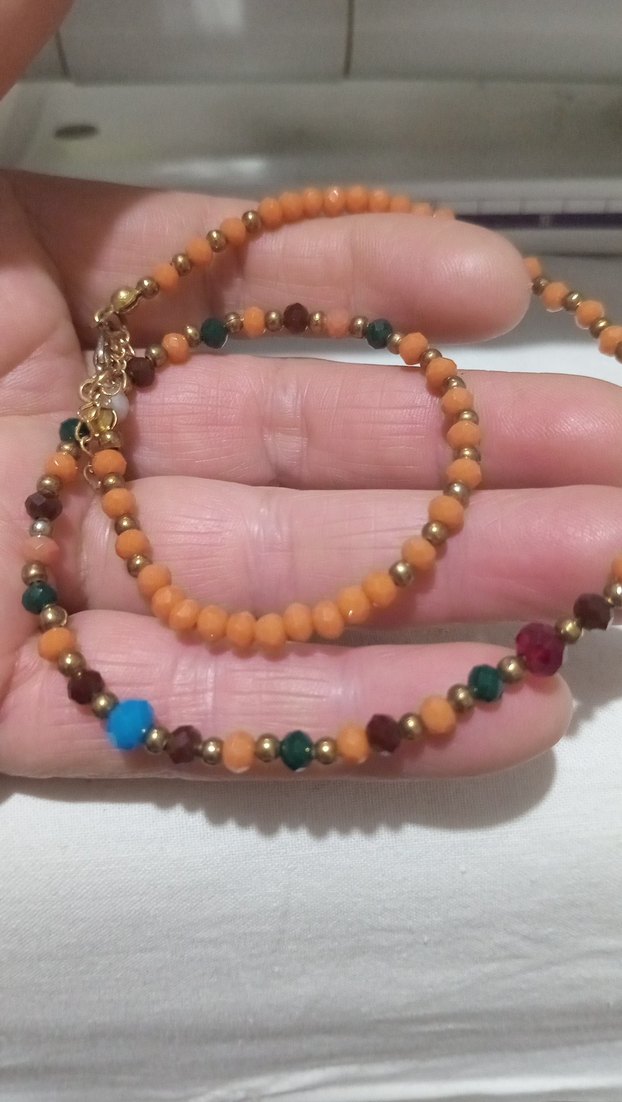 kristal boncuklardan tasarlanmış zarif kolye - Görsel 2