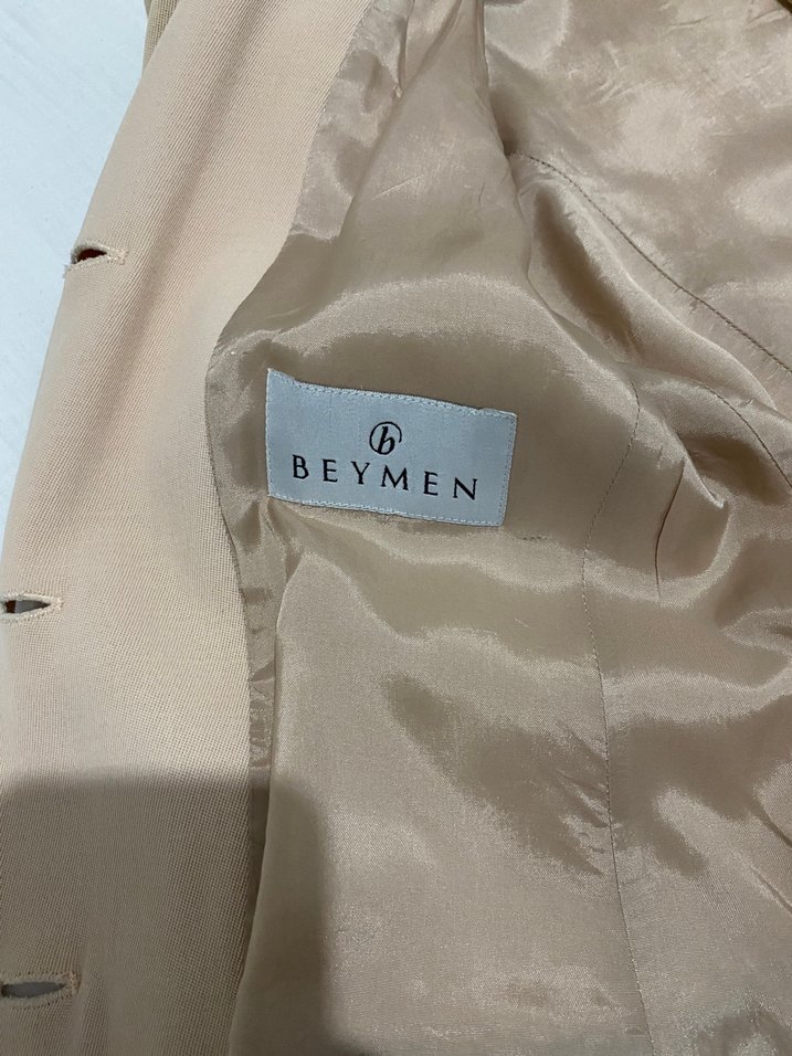 Bej Düğmeli Kadın Blazer Ceket — görsel 2/4