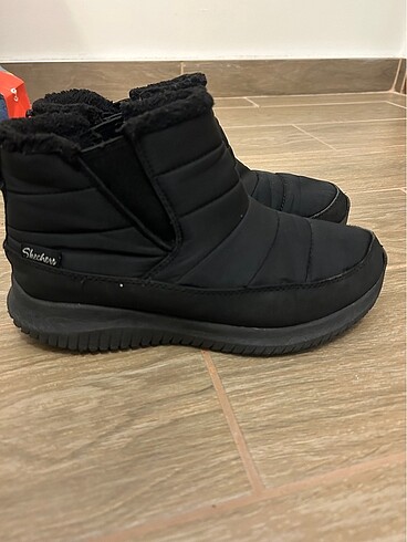 36 Beden Skechers kadın bot