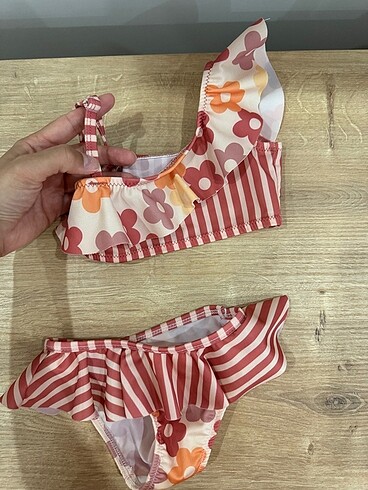 Bebek bikini