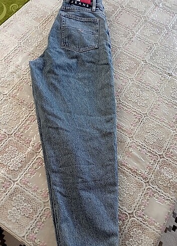 28 Beden lacivert Renk Orjinal Tommy jeans 