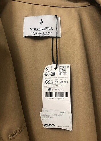 xs Beden Stradivarius Kemerli Kısa Trençkot XS 
