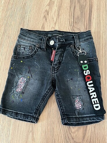 DSquared2 Kot Sort