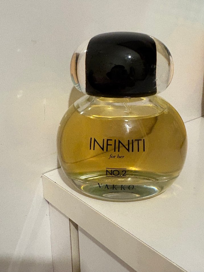 INFINITI No.2 Kadın Parfümü - Görsel 2