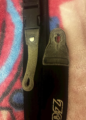 Ibanez Siyah Gitar Askısı - Görsel 2