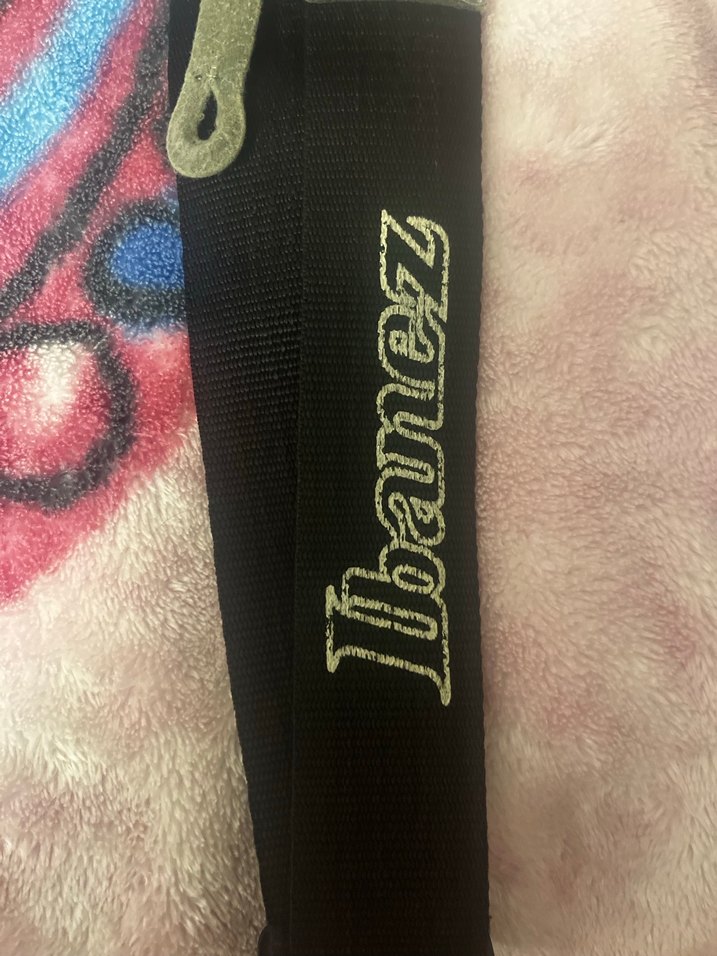 Ibanez Siyah Gitar Askısı - Görsel 3