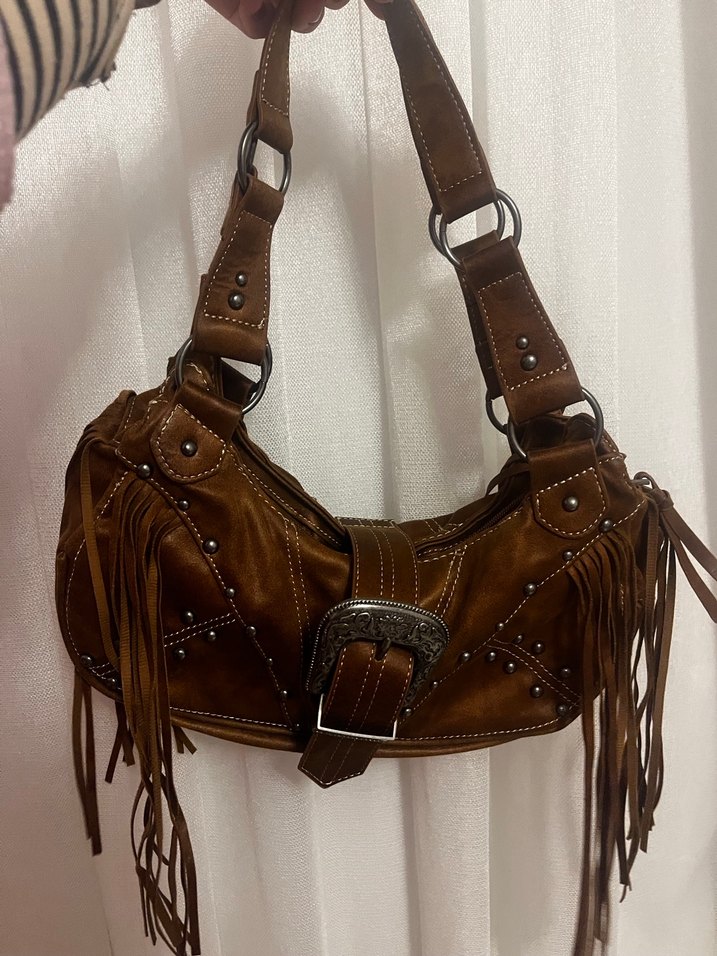 Bershka Kahverengi Deri İşlemeli Çanta - Görsel 2