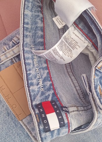 Tommy Hilfiger Tommy Jeans Ryan Slim Straight Denim