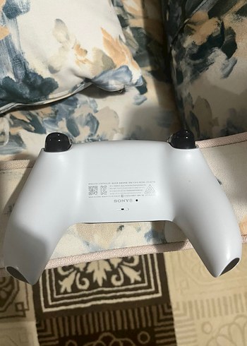  Beden PlayStation 5 Oyun Konsolu ve Kumanda