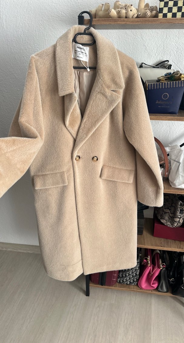 Bej Çift Düğmeli Kaban - Görsel 3