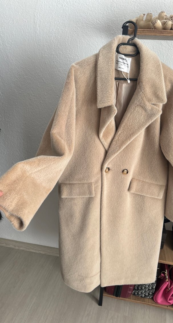 Bej Çift Düğmeli Kaban - Görsel 2