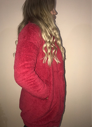 Kırmızı peluş