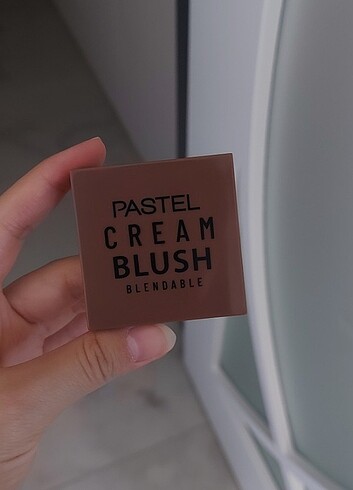 Pastel krem allık 