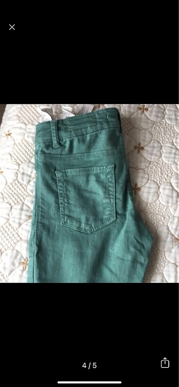 10 Yaş Beden yeşil Renk Zara pantalon