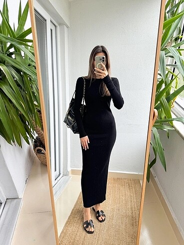 Merve aksoy siyah elbise