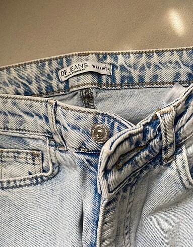 34 Beden mavi Renk Mom jean pantolon