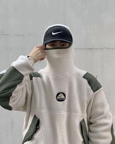 nike sweat