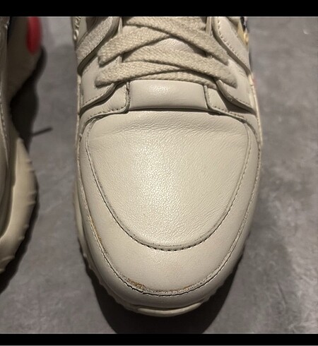 37 Beden Fendi Sneakers