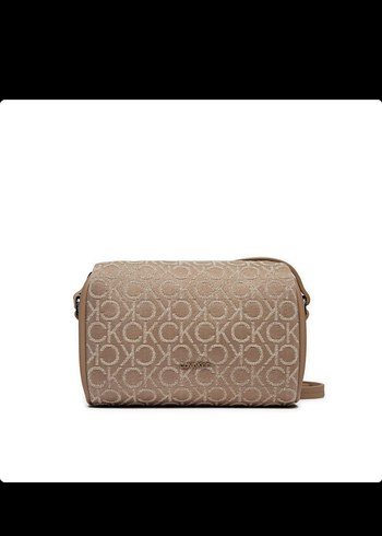 Calvin Klein Kadın Çapraz Çanta Tokalı - Görsel 10