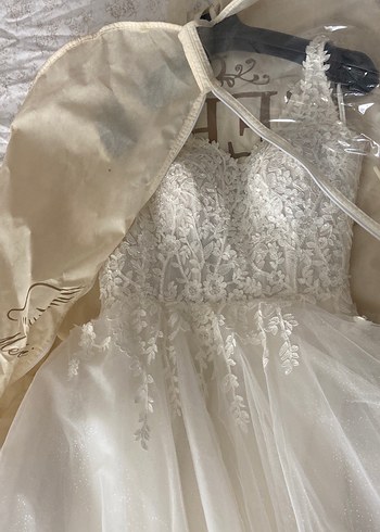 V Yaka A Kesim Gelinlik - Görsel 3