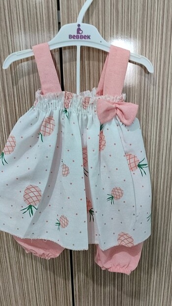 Pembe alt üst takım