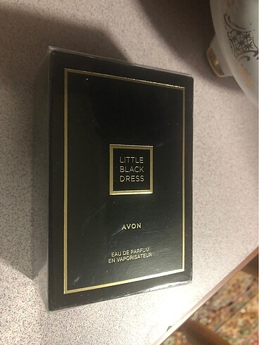 AVON LİTTLE BLACK DRESS PARFÜM