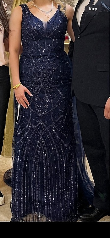 Nişana elbisesi