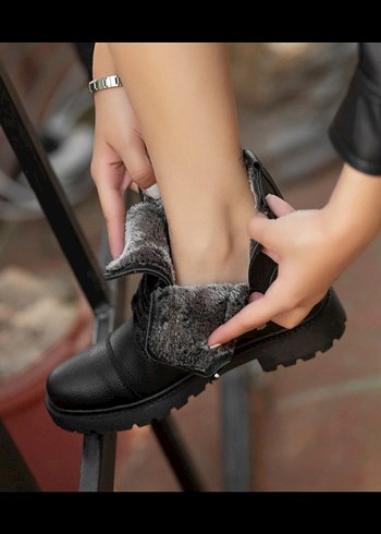 SİYAH BAĞCIKLI BOT - Görsel 4