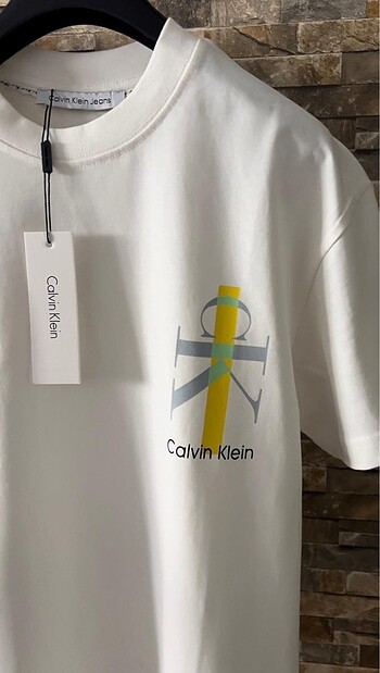 m Beden Calvin Klein