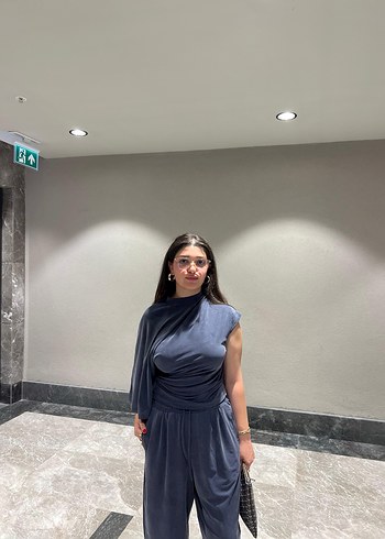 Diğer oysho model asimetrik kesim salaş takım