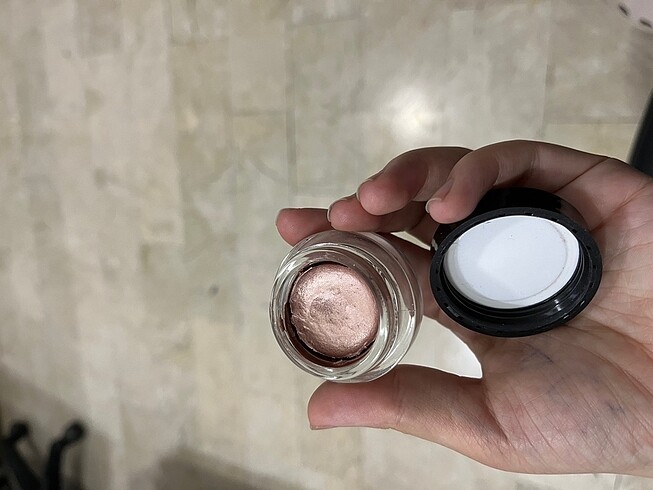 Maybelline Maybelline far