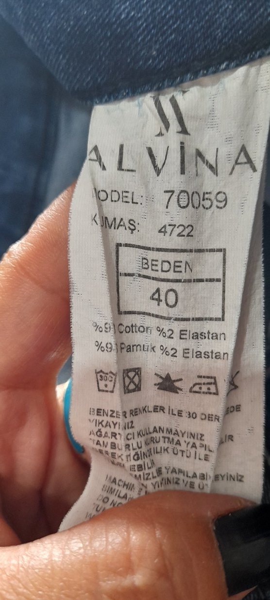 Kadın Mavi Bol Kesim Midi Boy Kot Pantolon - Görsel 3