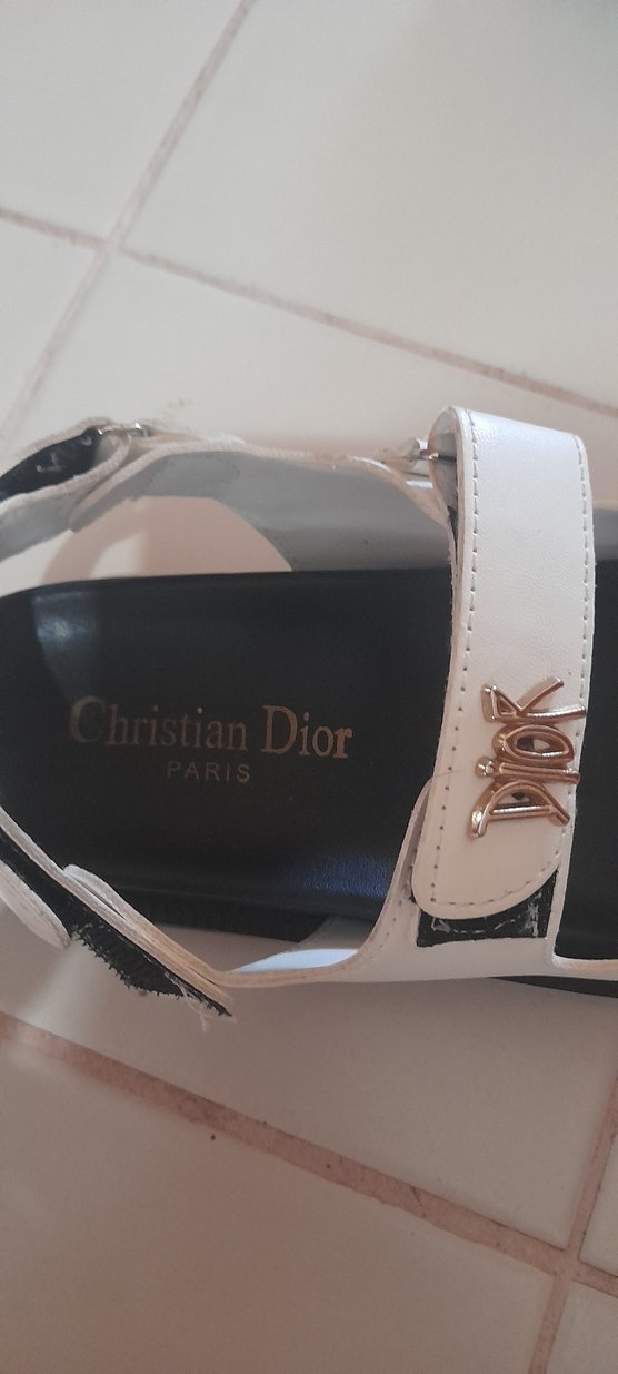 Beyaz Kadın Dolgu Topuklu Tokalı Sandalet - Görsel 5