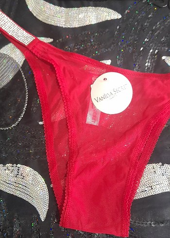 Parlak Kırmızı Midi Kadın İç Çamaşırı - Görsel 2