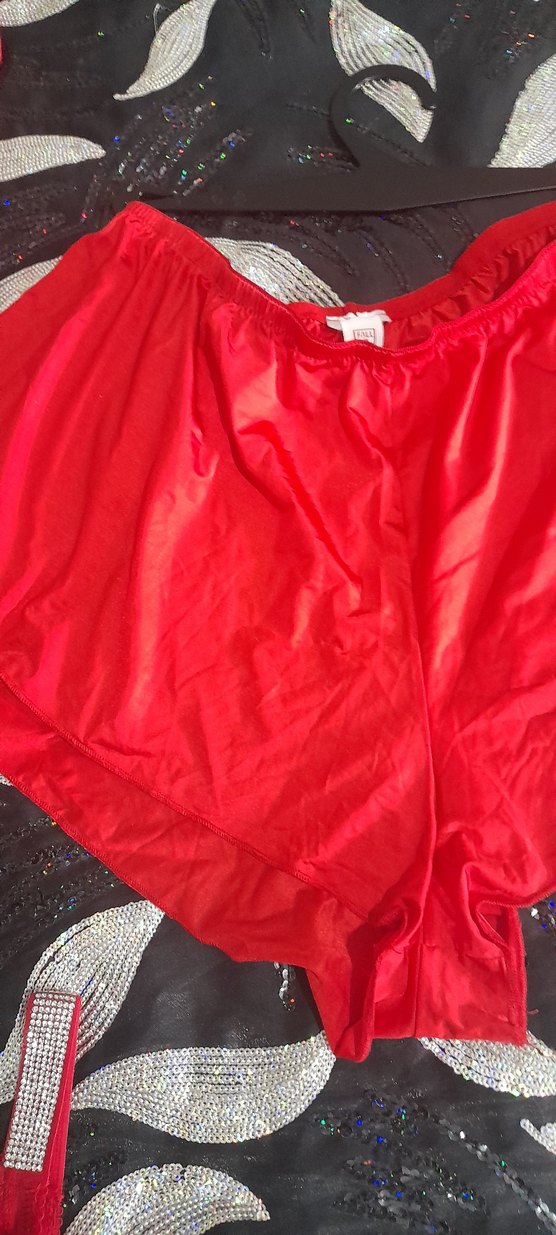 Kırmızı Mini Kadın İç Giyim Şortu - Görsel 2