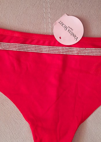 Kırmızı Kadın Midi Atletik Külot - Görsel 2