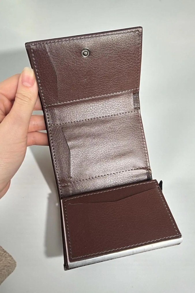 Gri Bej Minimalist Erkek Cüzdan - Görsel 4